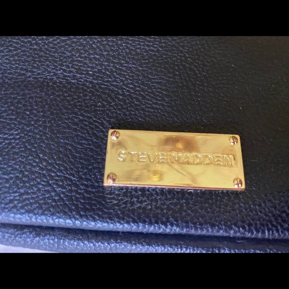 Steve Madden Wallet - Picture 4 of 5